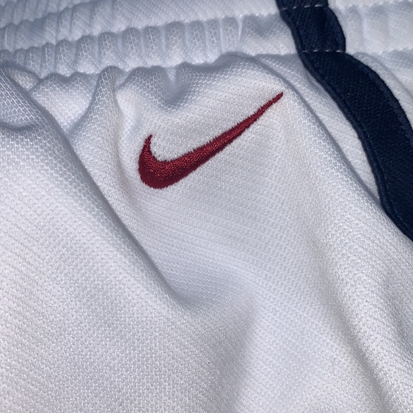Nike Size LG Lebron relaxed sweatpants. - Picture 5 of 9